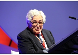 James D. Wolfensohn: ''If you have courage, you can do what you want in life!''